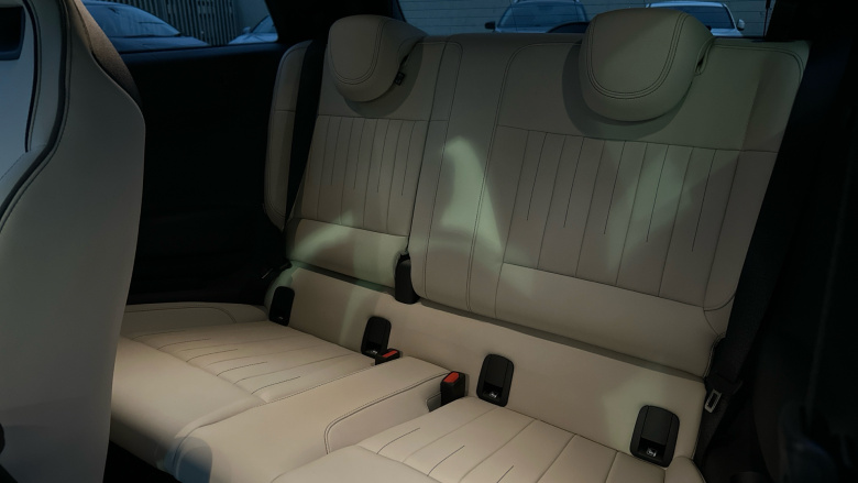 MINI Cooper 135kW E Exclusive [Level 2] 41kWh 3dr Auto Electric Hatchback